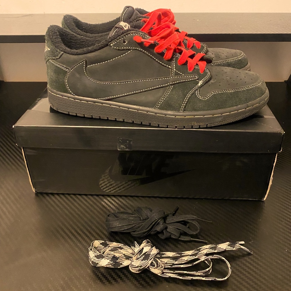 Jordan 1 low OG SP “Travis Scott Black Phantom”